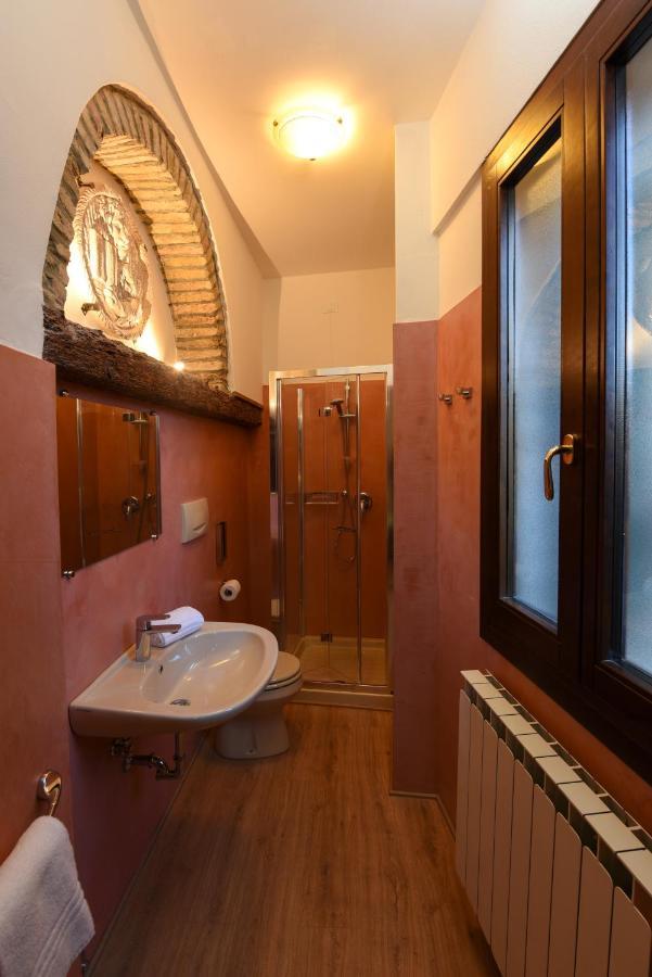 At 1 Minute From San Marco Square Appartement Venetië